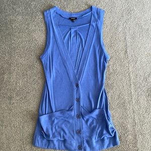 Long sleeveless vest/sweater